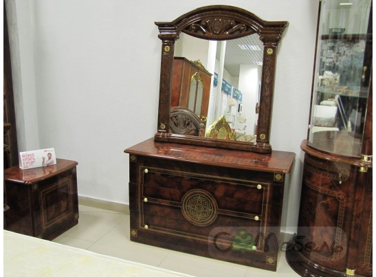 Спальня "Рома" (с 4-х дверным шкафом) орех