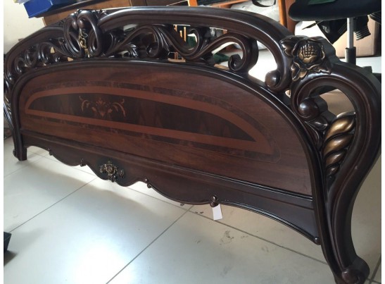 Спальня Илона орех караваджо