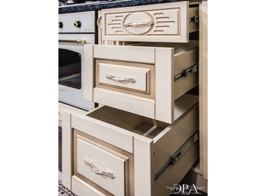 Модульная кухня Верона 3,3 м, крем глянец