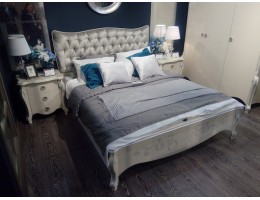 Кровать Луиза без каркаса с декором и мягким изголовьем 160х200 ММ-227-02/16Б-1