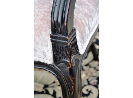 Кресло с подлокотниками DF824 H03/S01