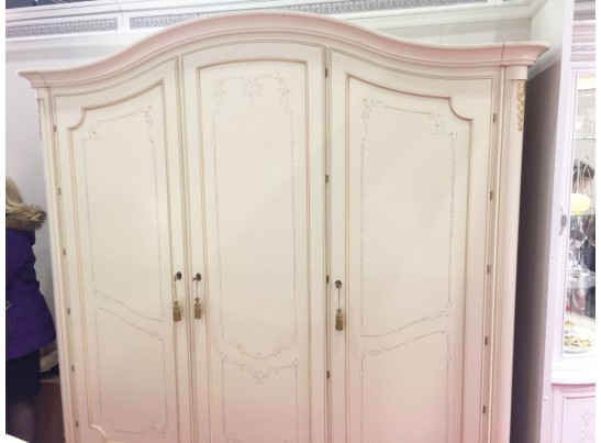 Шкаф 3-х створчатый «Парма 03-02»