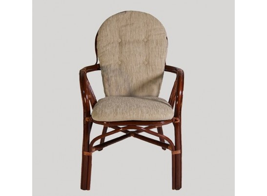 Стул из ротанга 04/16