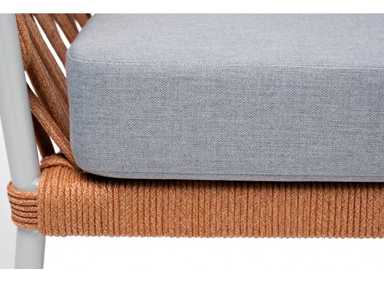 "Диего" диван 2-местный плетеный из роупа, каркас алюминий светло-серый (RAL7035) муар, роуп оранжевый меланж круглый, ткань светло-серая в Ростове-на-Дону