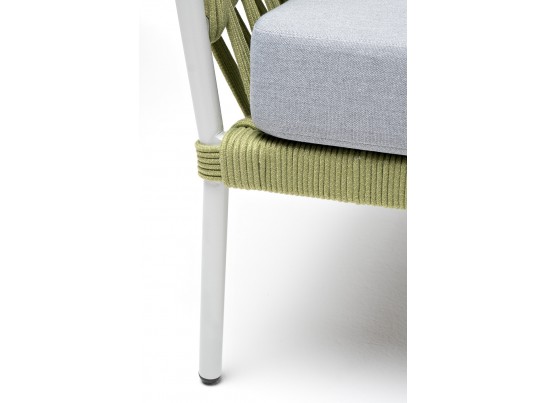 "Диего" диван 2-местный плетеный из роупа, каркас алюминий светло-серый (RAL7035) муар, роуп салатовый меланж круглый, ткань светло-серая в Ростове-на-Дону