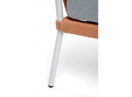 "Диего" кресло плетеное из роупа, каркас алюминий светло-серый (RAL7035) муар, роуп оранжевый меланж круглый, ткань светло-серая в Ростове-на-Дону