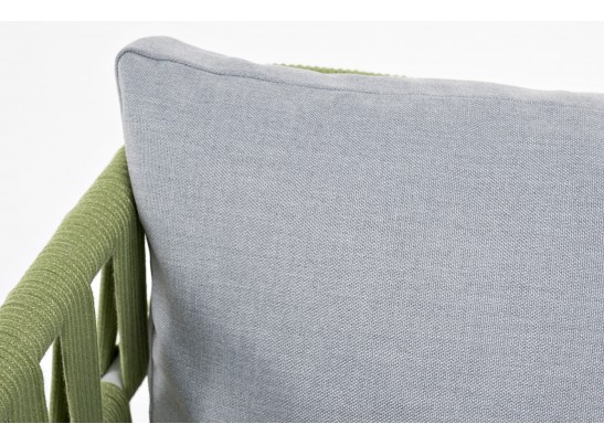 "Диего" кресло плетеное из роупа, каркас алюминий светло-серый (RAL7035) муар, роуп салатовый меланж круглый, ткань светло-серая в Ростове-на-Дону