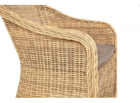 "Равенна" плетеное кресло из искусственного ротанга, цвет соломенный с серой подушкой в Ростове-на-Дону