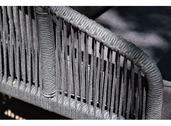 "Канны" диван 2-местный плетеный из роупа, каркас алюминий темно-серый (RAL7024) муар, роуп темно-серый круглый, ткань темно-серая 027 в Ростове-на-Дону