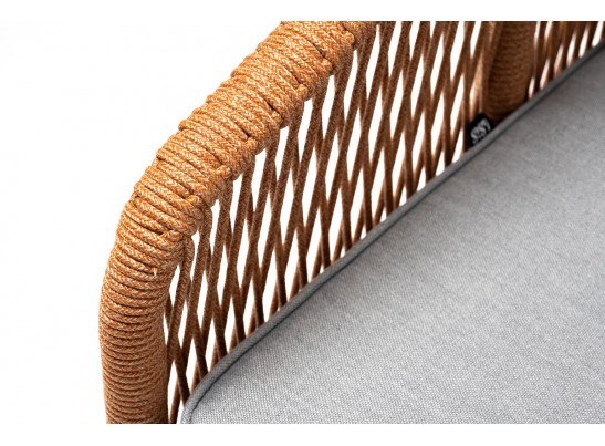 "Канны" кресло плетеное из роупа, каркас алюминий светло-серый (RAL7035) муар, роуп светло-серый круглый, ткань светло-серая в Ростове-на-Дону