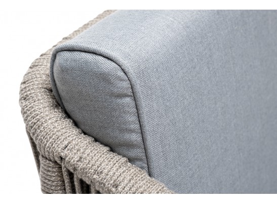 "Канны" кресло плетеное из роупа, каркас алюминий светло-серый (RAL7035) муар, роуп серый меланж круглый, ткань светло-серая в Ростове-на-Дону