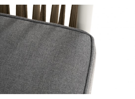 "Касабланка" диван 2-местный плетеный из роупа, каркас алюминий светло-серый (RAL7035) муар, роуп серо-коричневый 23мм, ткань серая 017 в Ростове-на-Дону