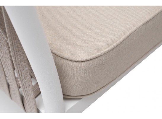 "Касабланка" кресло плетеное из роупа, каркас алюминий белый муар, роуп бежевый 20мм, ткань бежевая 052 в Ростове-на-Дону