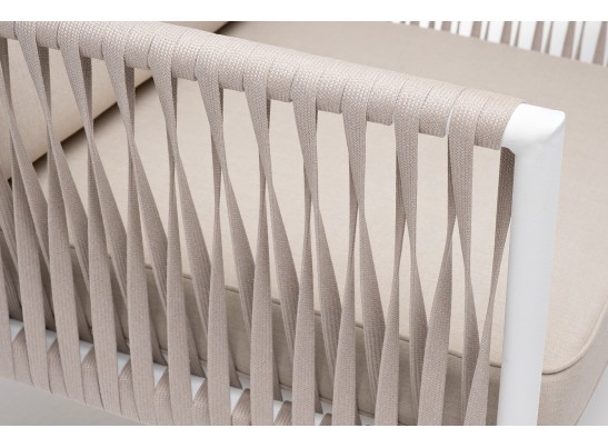 "Касабланка" кресло плетеное из роупа, каркас алюминий белый муар, роуп бежевый 20мм, ткань бежевая 15052 в Ростове-на-Дону