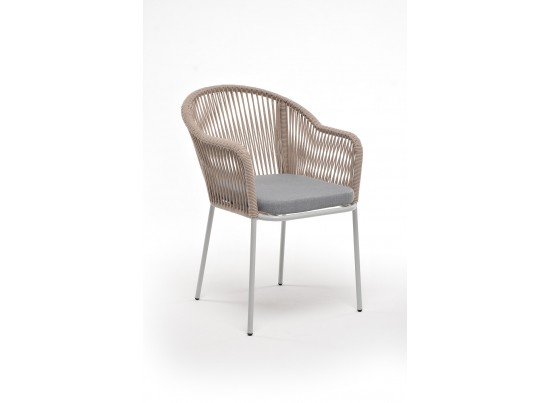 "Лион" стул плетеный из роупа, каркас из стали светло-серый (RAL7035) муар, роуп бежевый круглый, ткань светло-серая в Ростове-на-Дону