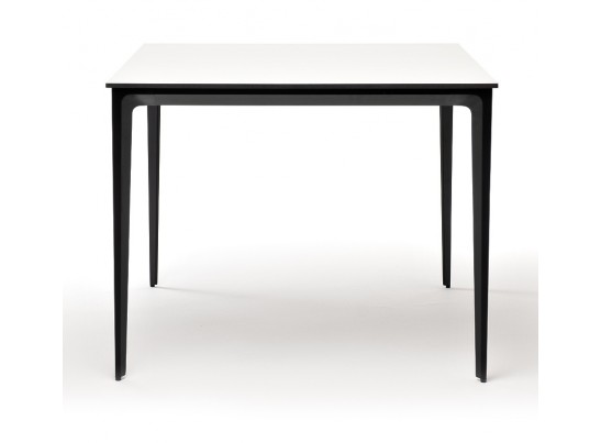 "Малага" обеденный стол из HPL 90х90см, цвет молочный, каркас черный в Ростове-на-Дону