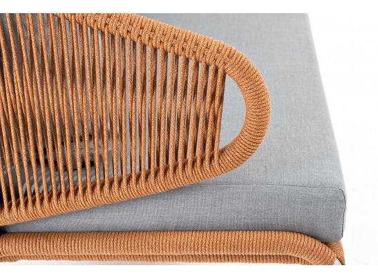 "Милан" диван 2-местный плетеный из роупа, каркас алюминий светло-серый (RAL7035) муар, роуп оранжевый меланж круглый, ткань светло-серая в Ростове-на-Дону