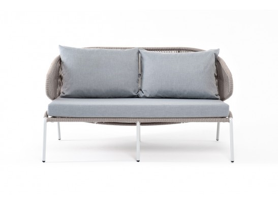 "Милан" диван 2-местный плетеный из роупа, каркас алюминий светло-серый (RAL7035) муар, роуп серый меланж круглый, ткань светло-серая в Ростове-на-Дону