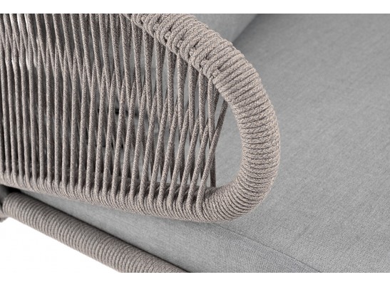 "Милан" диван 2-местный плетеный из роупа, каркас алюминий светло-серый (RAL7035) муар, роуп серый меланж круглый, ткань светло-серая в Ростове-на-Дону