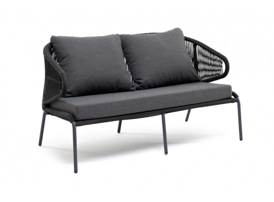 "Милан" диван 2-местный плетеный из роупа, каркас алюминий темно-серый (RAL7024) муар, роуп темно-серый круглый, ткань темно-серая 027 в Ростове-на-Дону
