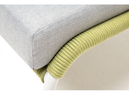 "Милан" кресло плетеное из роупа, каркас алюминий светло-серый (RAL7035) муар, роуп салатовый меланж круглый, ткань светло-серая в Ростове-на-Дону