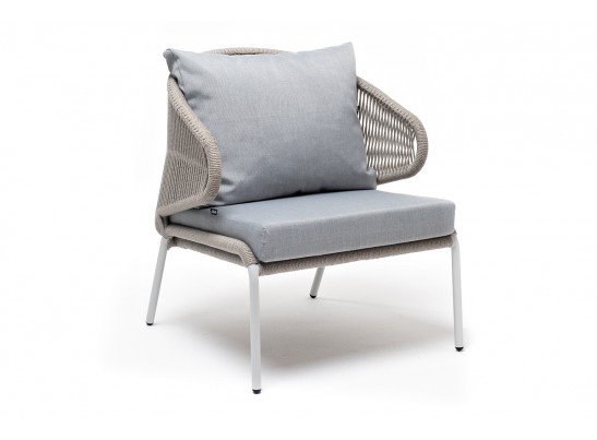 "Милан" кресло плетеное из роупа, каркас алюминий светло-серый (RAL7035) муар, роуп серый меланж круглый, ткань светло-серая в Ростове-на-Дону