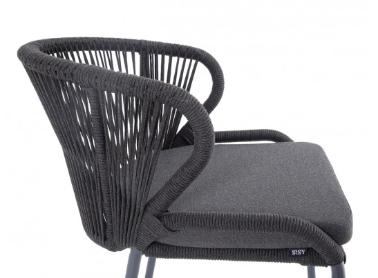 "Милан" стул плетеный из роупа, каркас алюминий темно-серый (RAL7024) муар, роуп темно-серый круглый, ткань темно-серая 027 в Ростове-на-Дону