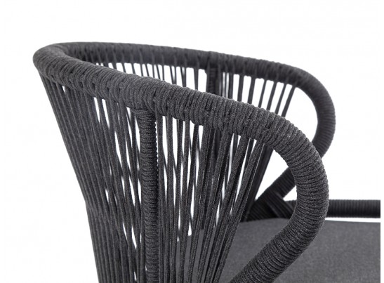 "Милан" стул плетеный из роупа, каркас алюминий темно-серый (RAL7024) муар, роуп темно-серый круглый, ткань темно-серая 027 в Ростове-на-Дону