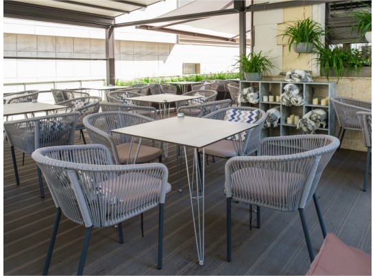 "Руссо" обеденный стол из HPL квадратный 90х90см, цвет молочный в Ростове-на-Дону