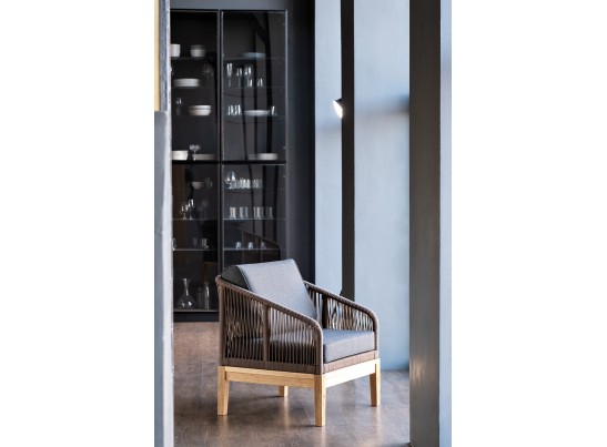 "Канны" кресло плетеное из роупа, основание дуб, роуп коричневый круглый, ткань темно-серая 027 в Ростове-на-Дону