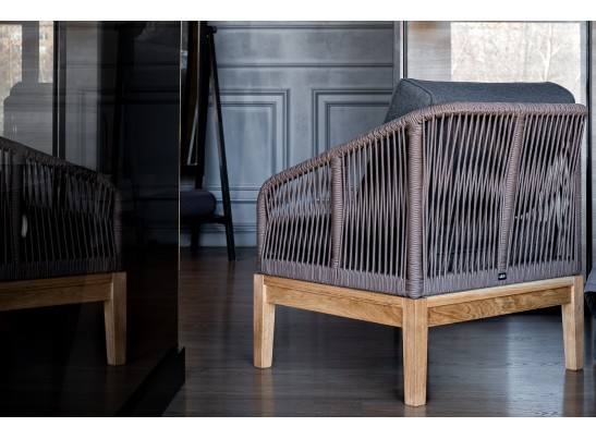 "Канны" кресло плетеное из роупа, основание дуб, роуп коричневый круглый, ткань темно-серая 027 в Ростове-на-Дону