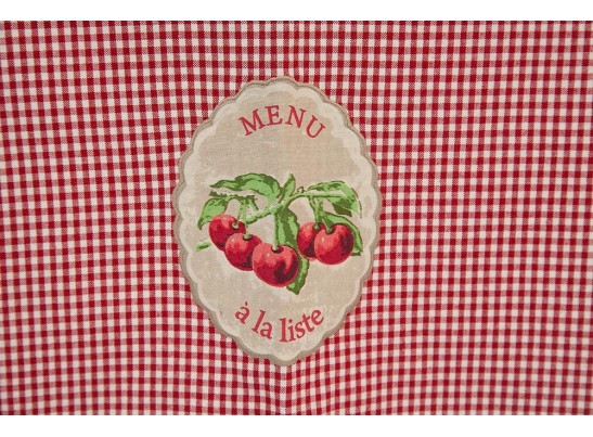 Скатерть Country Kitchen (бежевый/красно-белый/160*250) Скатерть Country Kitchen (бежевый/красно-белый/160*250)