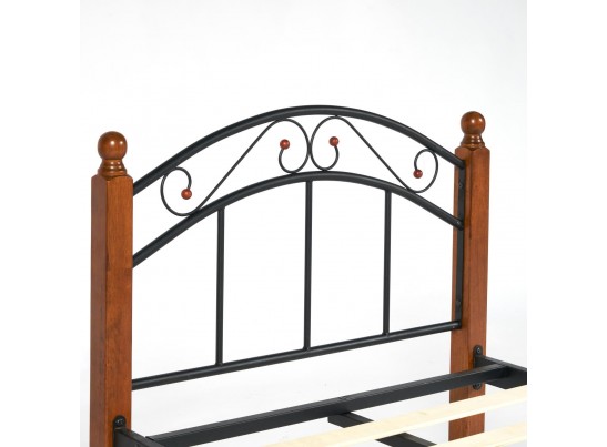 Кровать AT-8077 Wood slat base