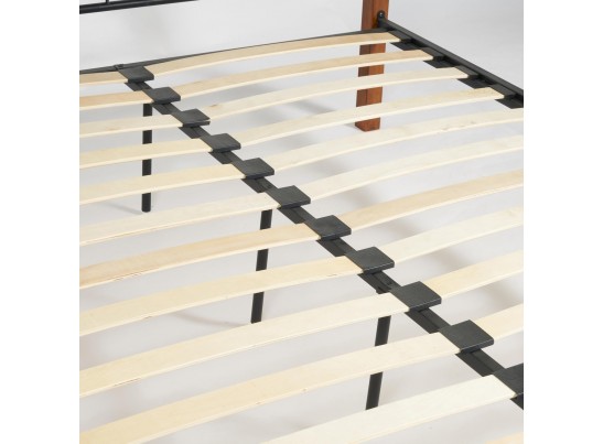 Кровать AT-822 Wood slat base