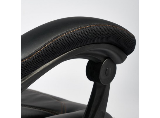 Кресло ARENA (кожзам/черный/черный карбон) в Ростове-на-Дону