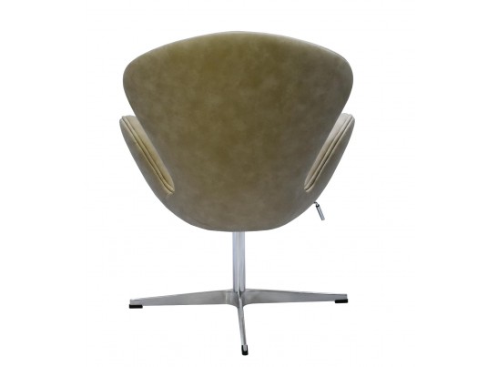 Кресло SWAN CHAIR бежевый матовый с эффектом состаренная кожа в Ростове-на-Дону