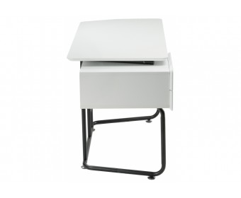 Компьютерный стол Desk 131х58х76 white / black
