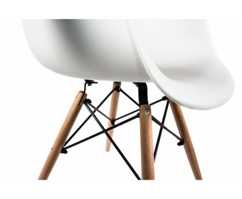 Стул Eames PC-019