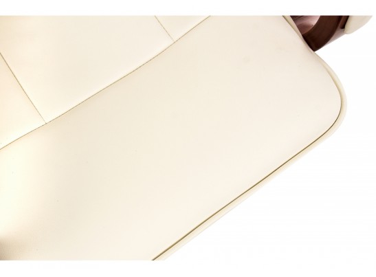 Компьютерное кресло Grandi кремовое в Ростове-на-Дону