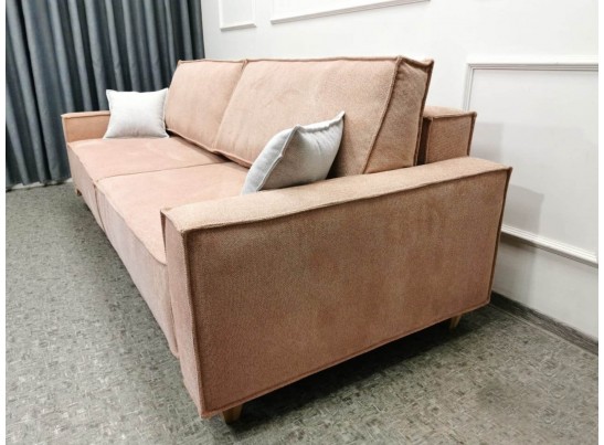 Диван Патрик