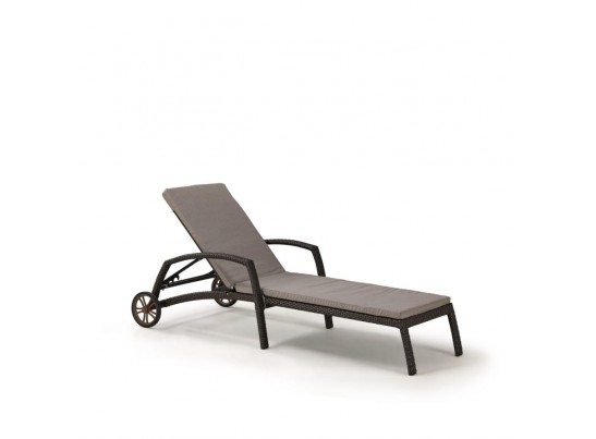Шезлонг-лежак плетеный A35A2-W53 Brown с матрасом в Ростове-на-Дону