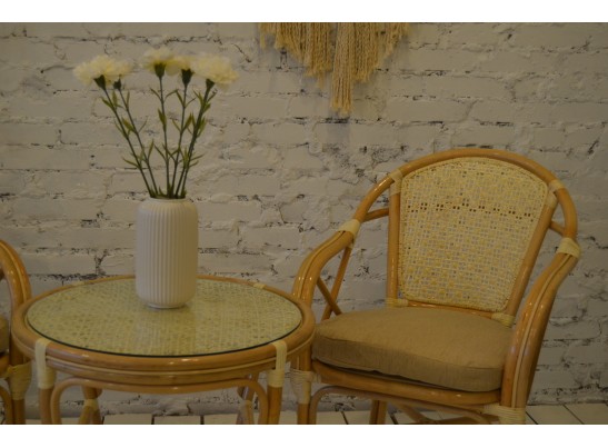 Стол круглый Петани