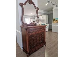 Комод Илона, караваджо