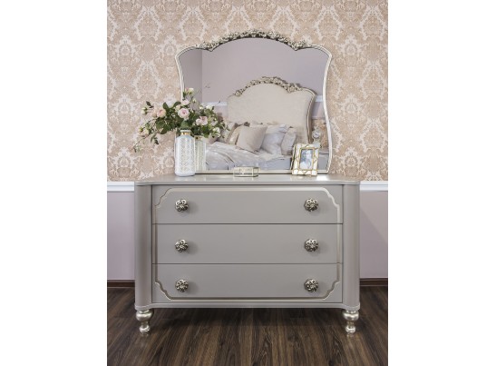 Зеркало ЛАЛИ, серый камень в Ростове-на-Дону