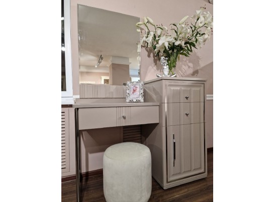 Туалетный столик Замира серый камень в Ростове-на-Дону