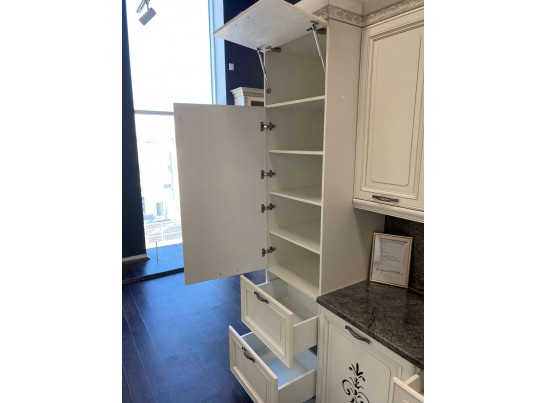 Кухня Кальяри Бьянка 33 (4,2 м) белый матовый