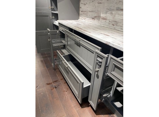 Кухня угловая Берлин 37 (4,2*2,1 м) Гриджио-Бьянка