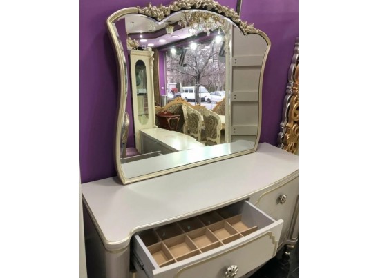 Спальный гарнитур Паола