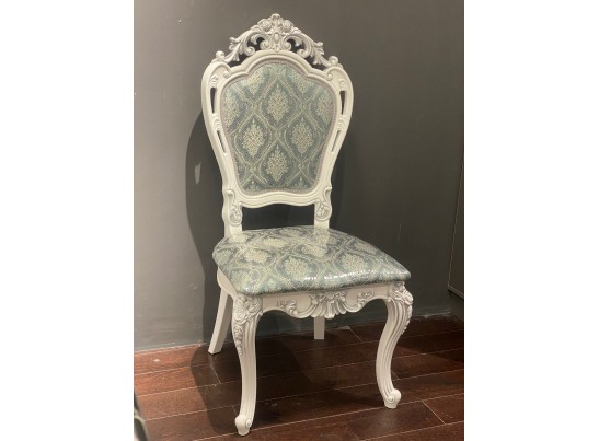 Стул Розалия (белый, патина серебро)