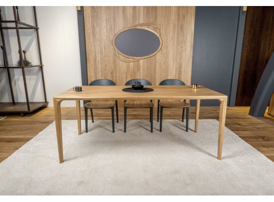 Стол из массива дуба «Милина» прямое сращивание